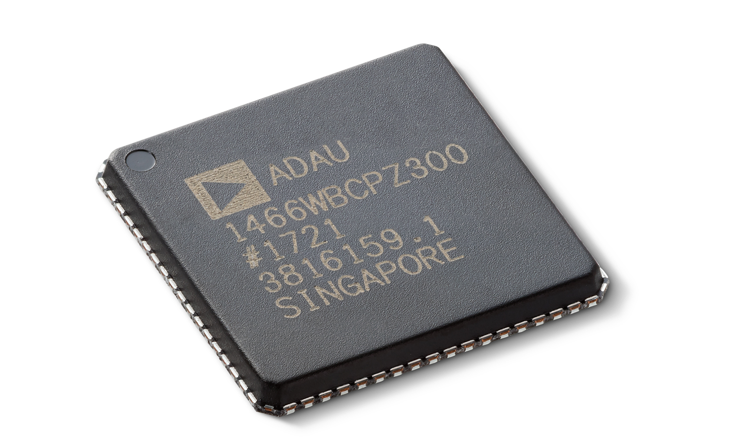 Close up of the XAV-9550ES sound processing chip