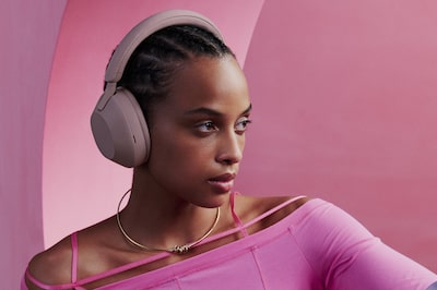 WH-1000XM5 | Wireless Noise Cancelling Headphones | Sony Ireland